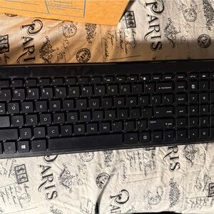 Wireless Black Keyboard